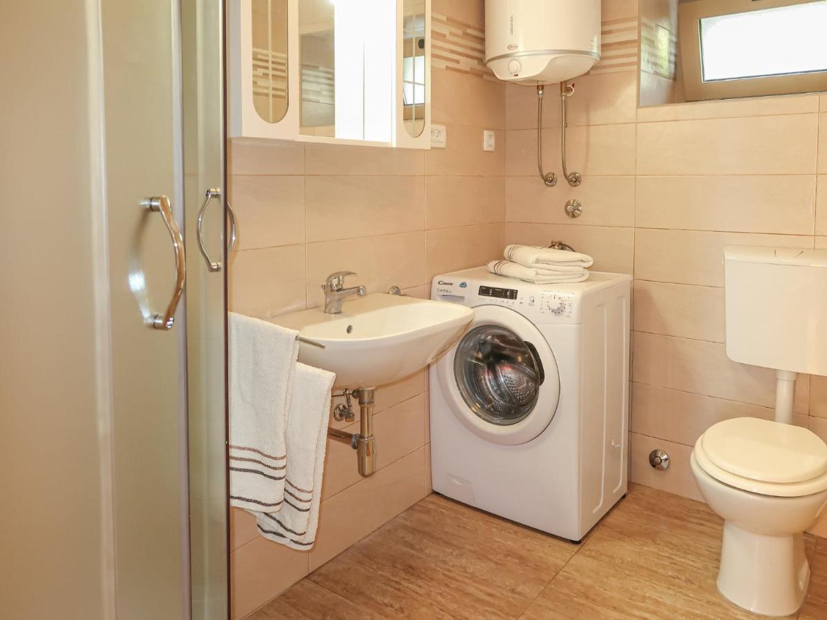 Holiday Home Elija By Interhome Moscenicka Draga Bagian luar foto